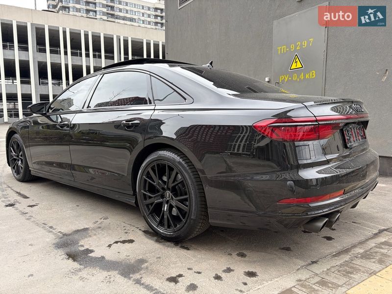 Седан Audi A8 2020 в Києві