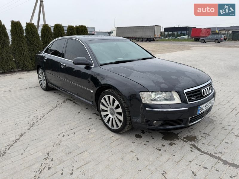 Седан Audi A8 2004 в Львове