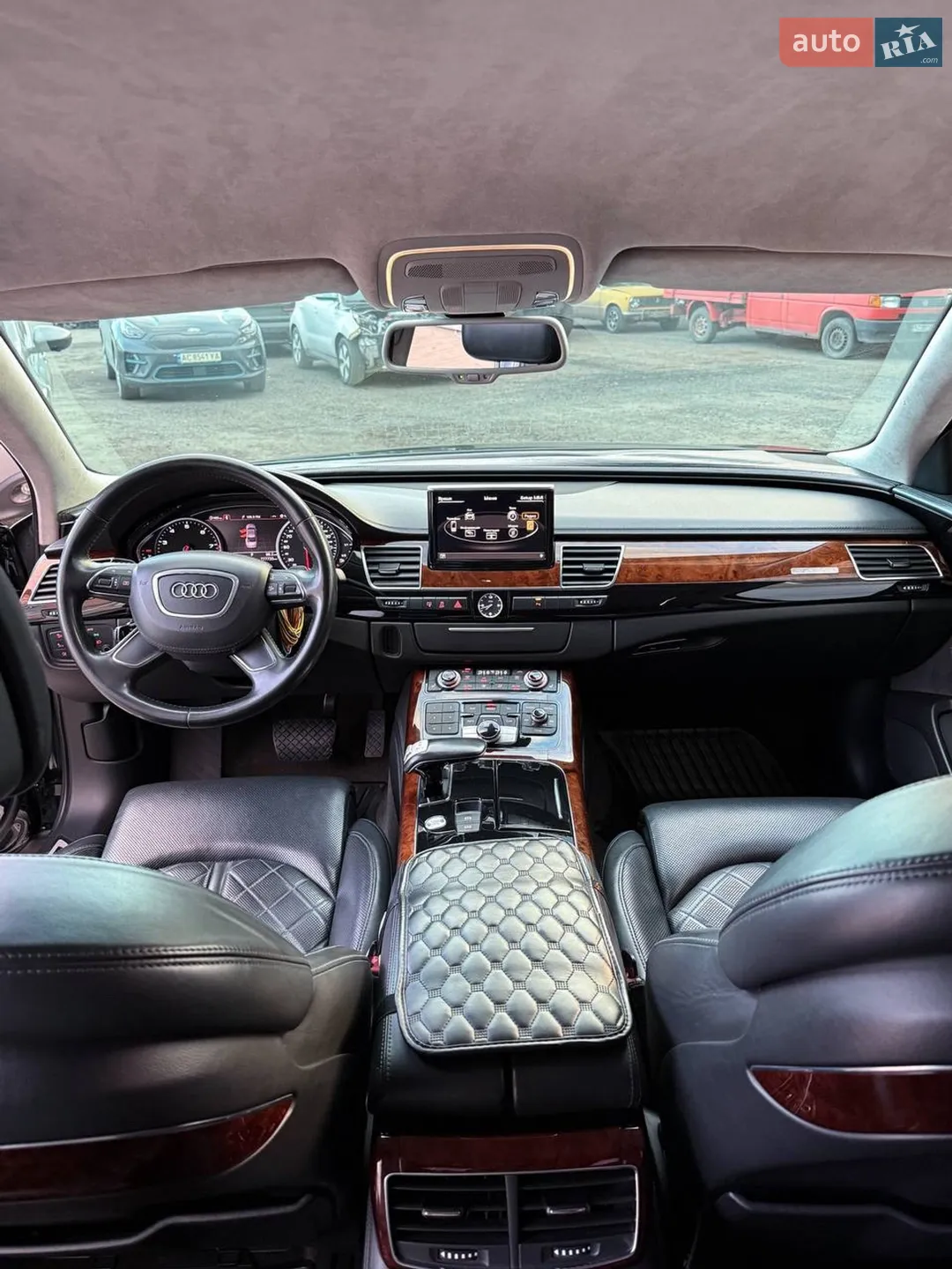 2010 Audi A8 - мініатюра 7