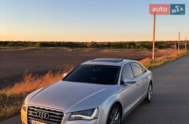 Седан Audi A8 2012 в Одессе