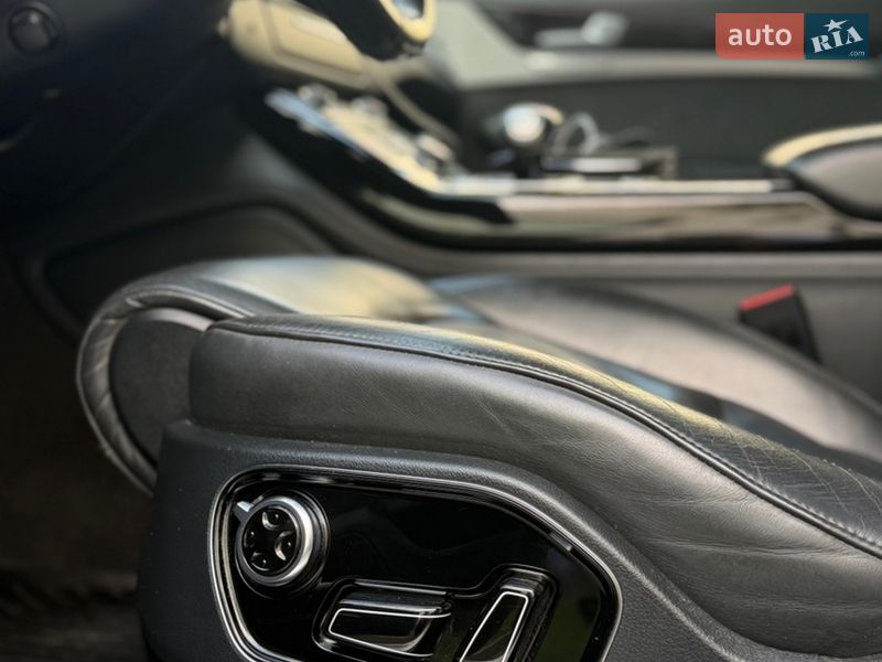 Седан Audi A8 2014 в Ровно