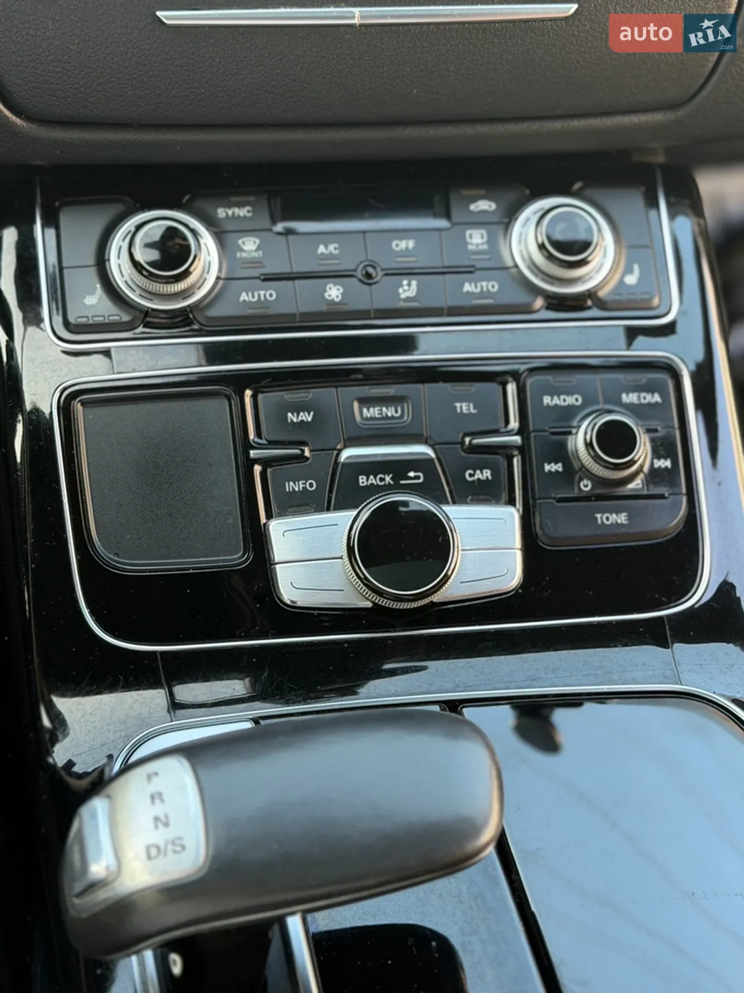 2014 Audi A8 - мініатюра 25