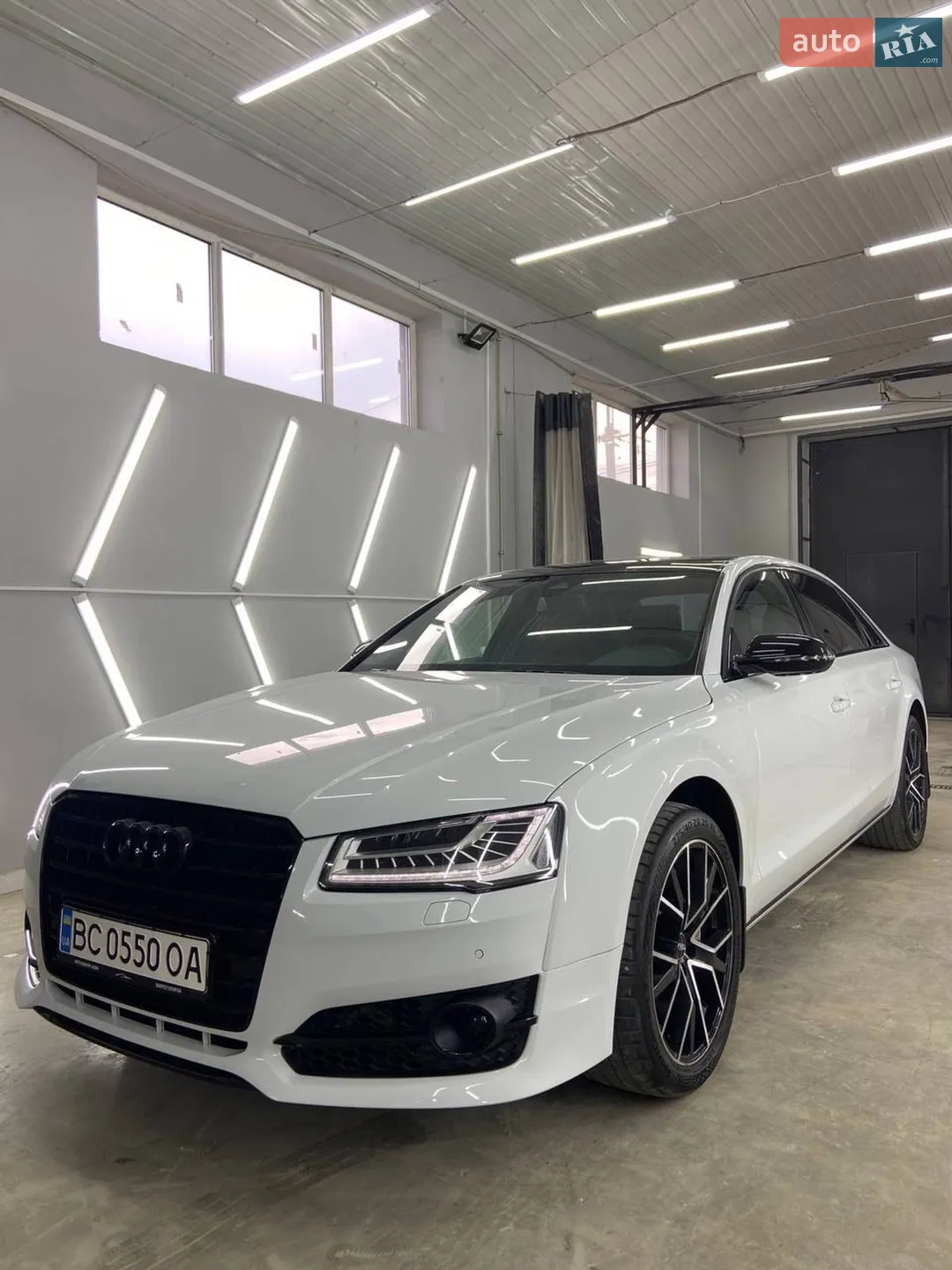 2012 Audi A8 - мініатюра 4