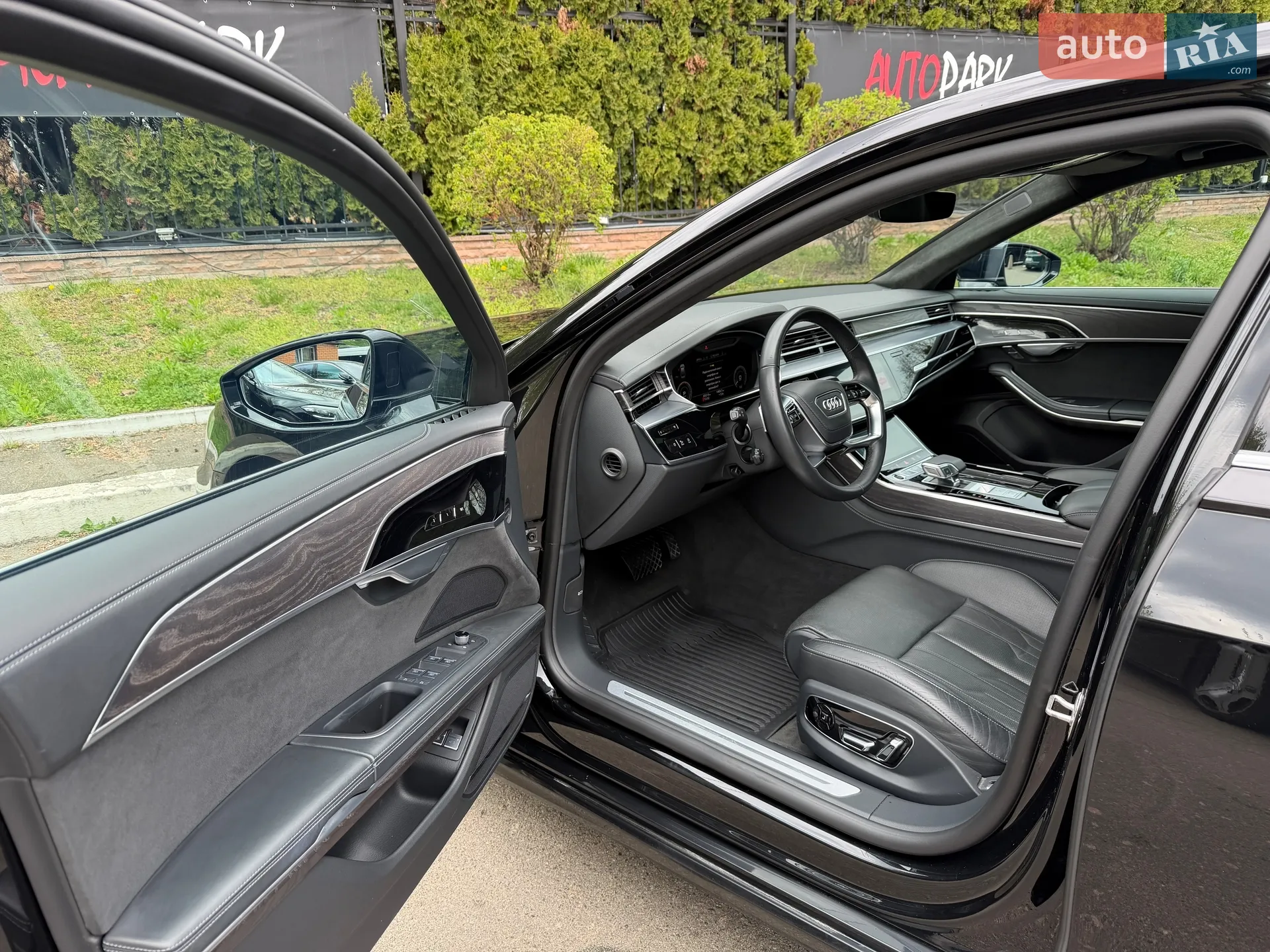 2022 Audi A8 - мініатюра 16