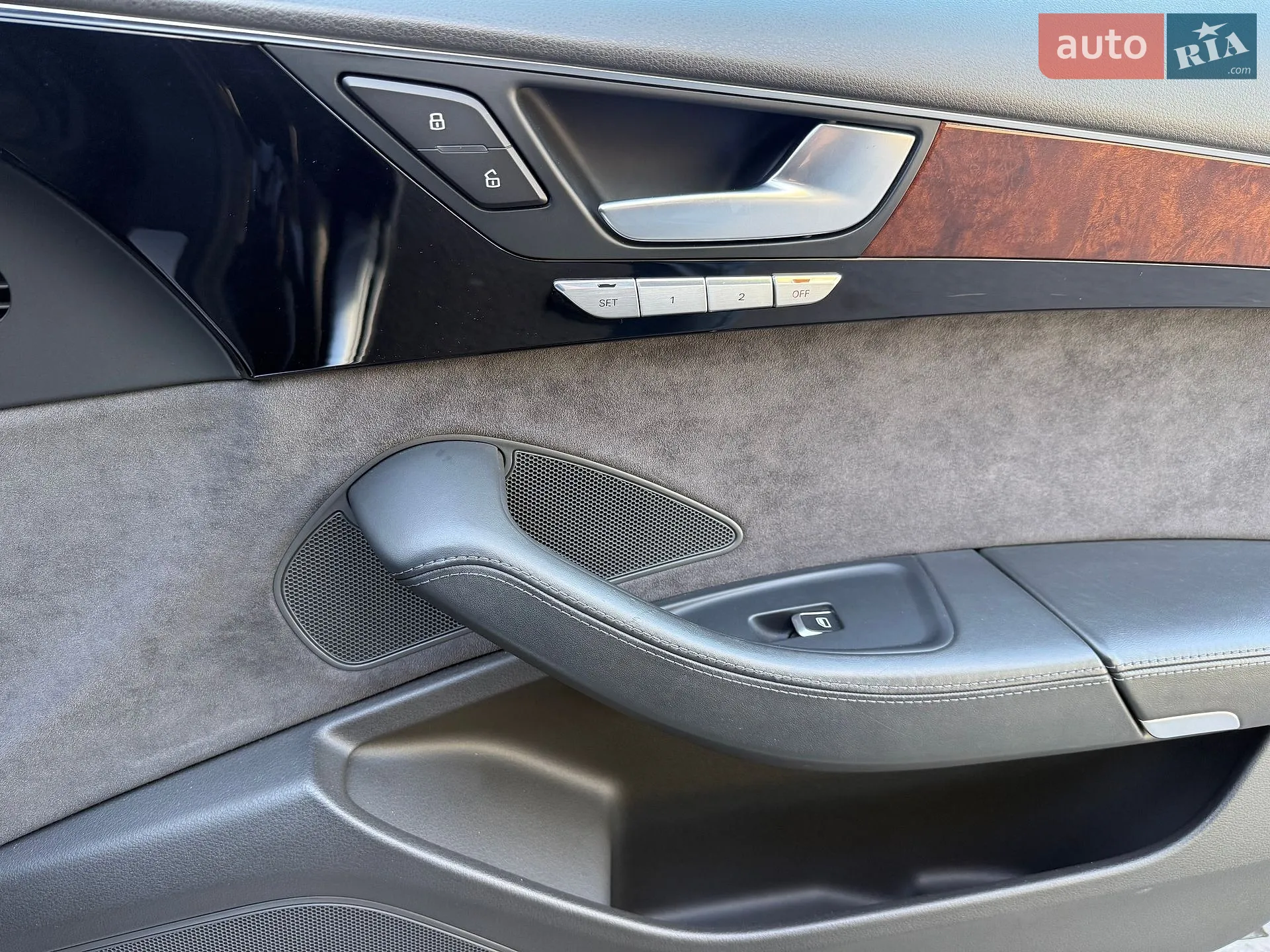 2013 Audi A8 - мініатюра 38