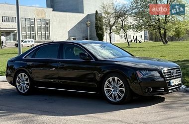 Седан Audi A8 2013 в Рівному