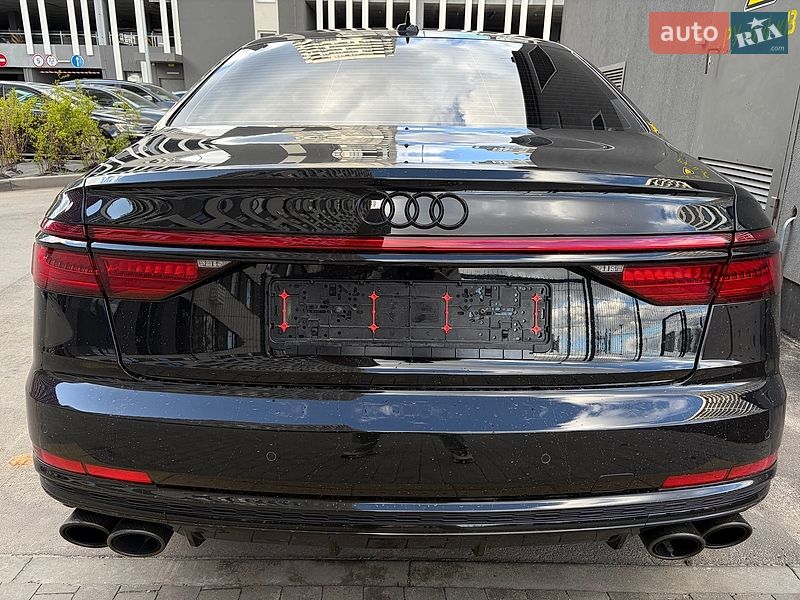 Седан Audi A8 2020 в Києві