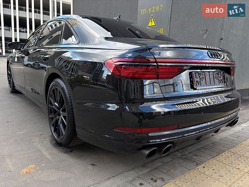 Седан Audi A8 2020 в Києві