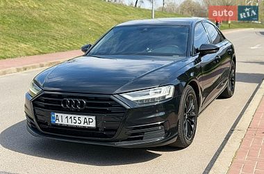 Седан Audi A8 2018 в Киеве