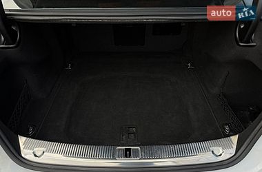 Седан Audi A8 2016 в Кривом Роге