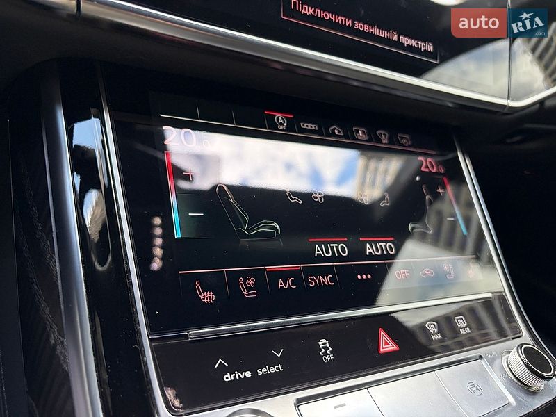 Седан Audi A8 2020 в Києві