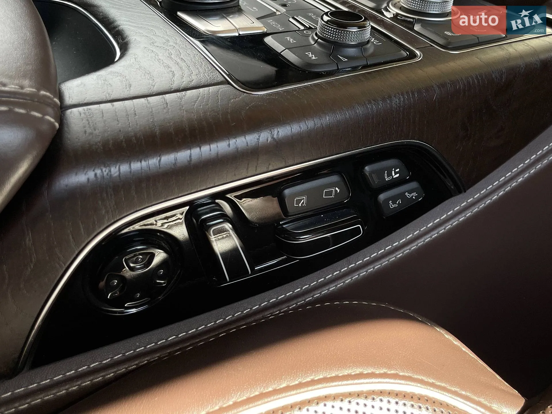 2012 Audi A8 - мініатюра 21