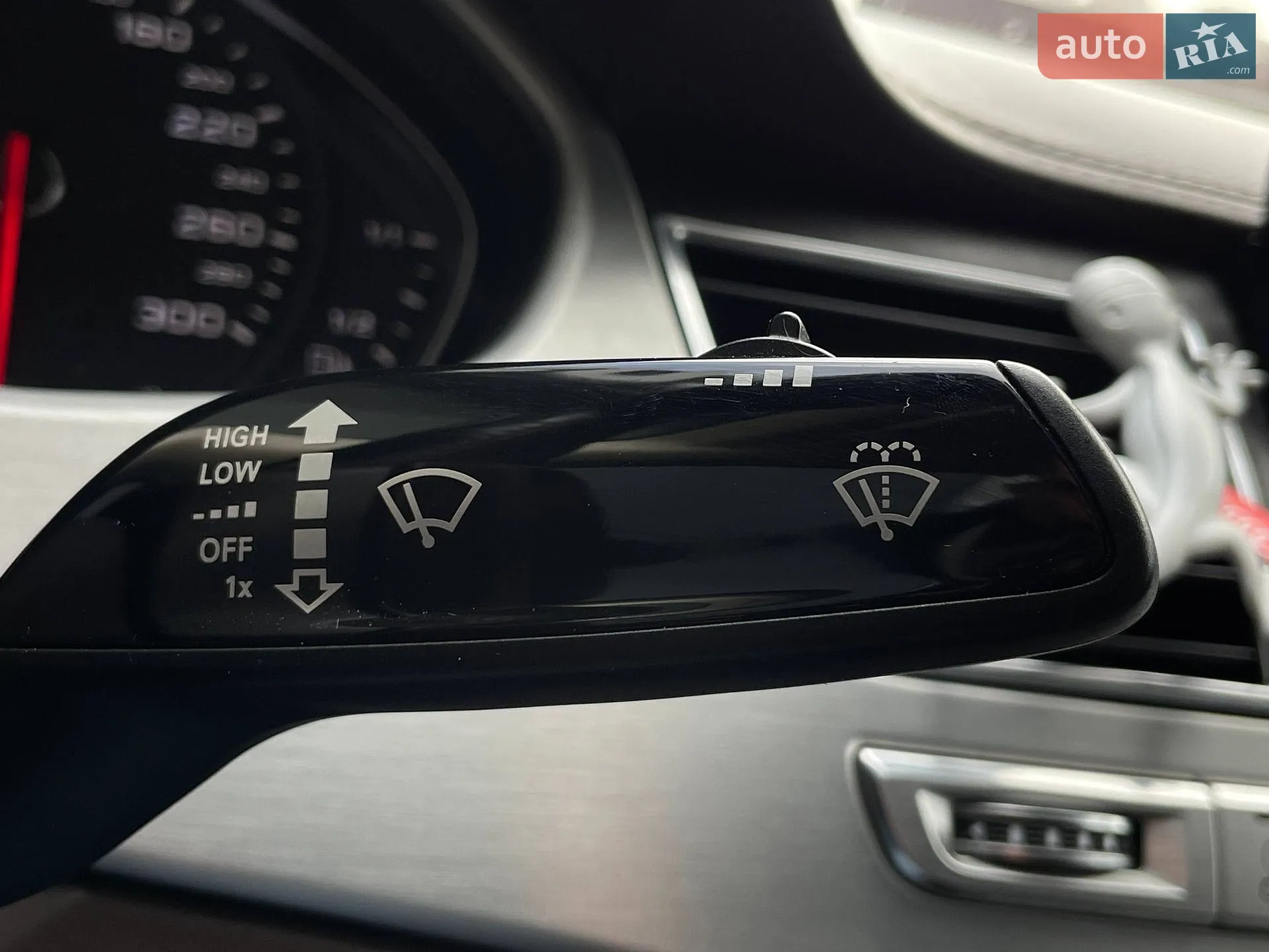 2012 Audi A8 - мініатюра 29