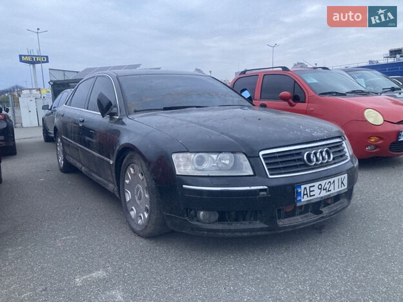 Audi A8 2004