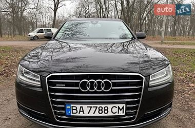 Седан Audi A8 2017 в Кропивницькому