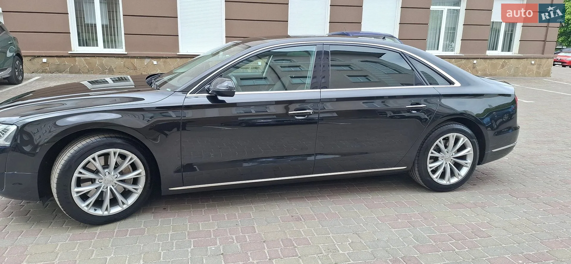2017 Audi A8 - мініатюра 3