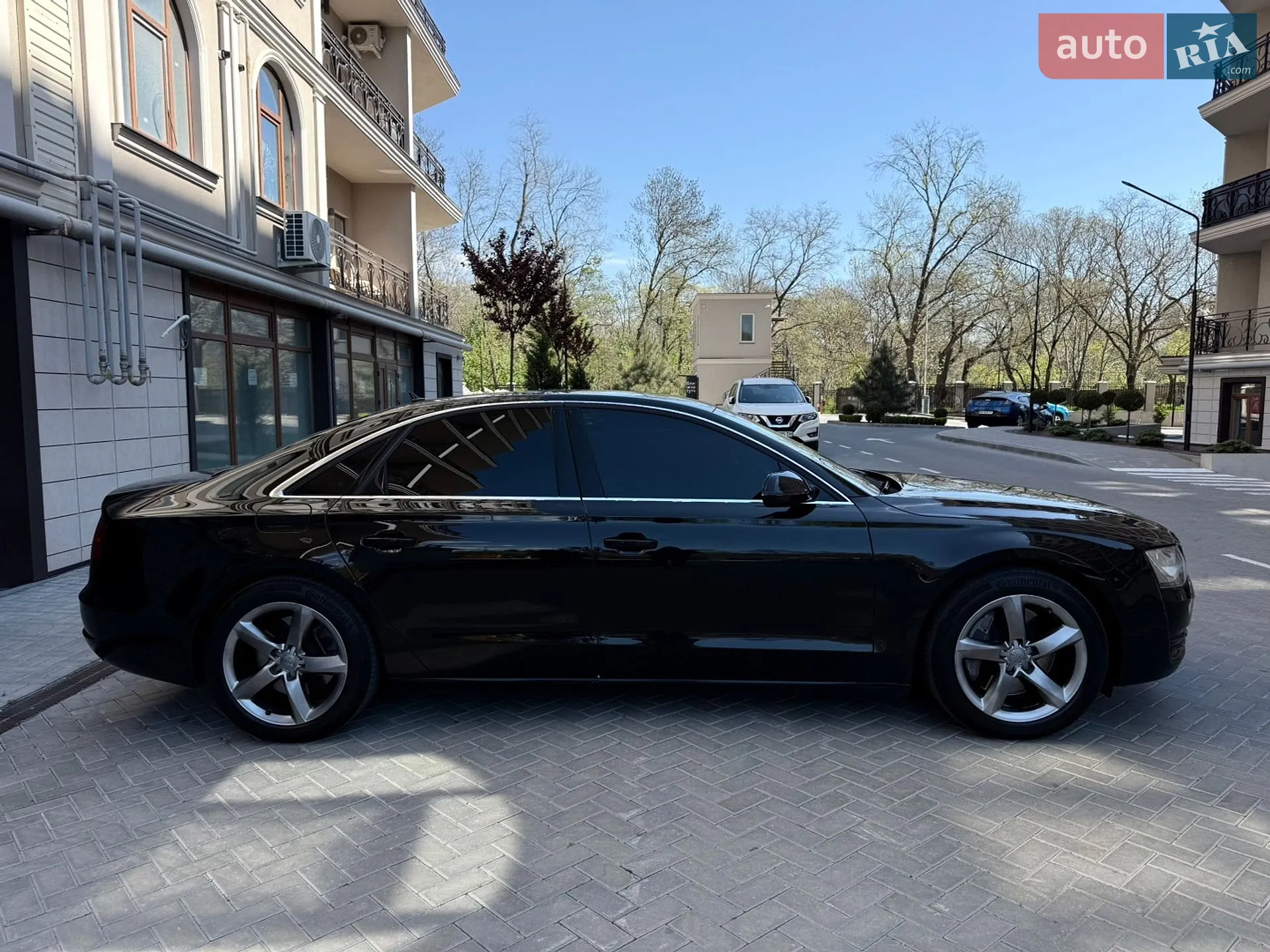 2010 Audi A8 - мініатюра 7
