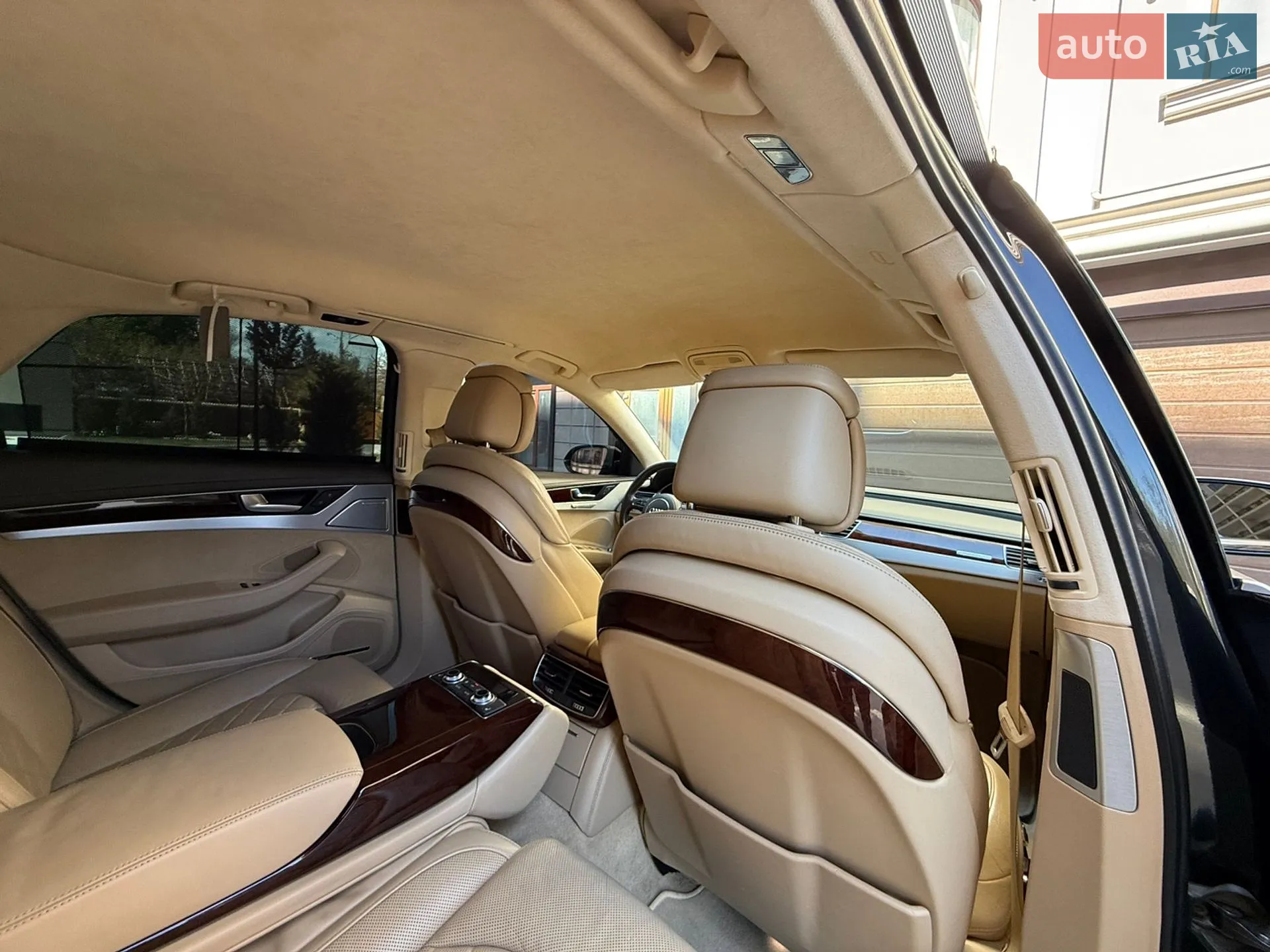2010 Audi A8 - мініатюра 99
