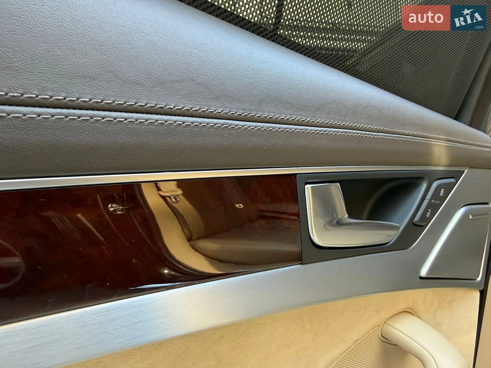 2010 Audi A8 - мініатюра 104