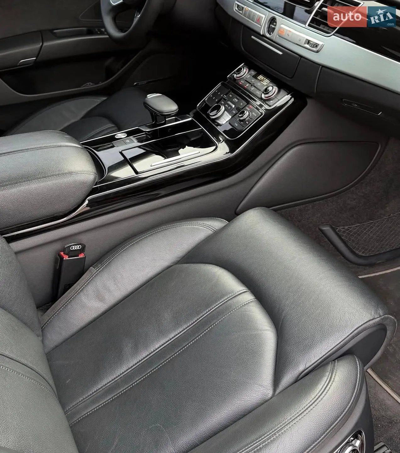 2015 Audi A8 - мініатюра 20