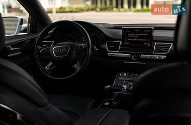 Седан Audi A8 2016 в Кропивницком