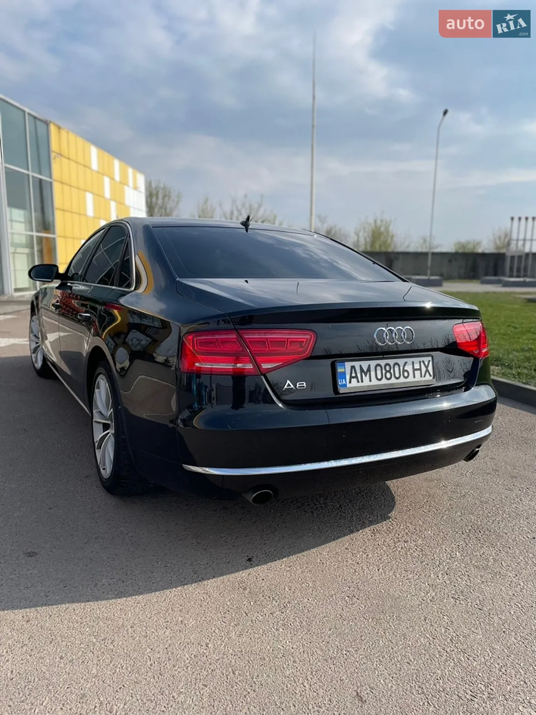 2011 Audi A8 - мініатюра 5