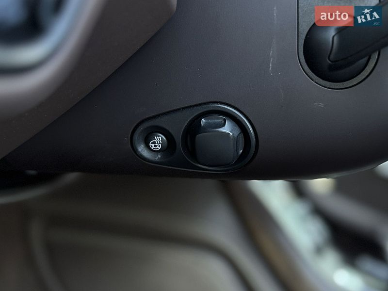 Седан Audi A8 2010 в Днепре