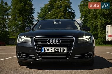 Седан Audi A8 2010 в Ровно