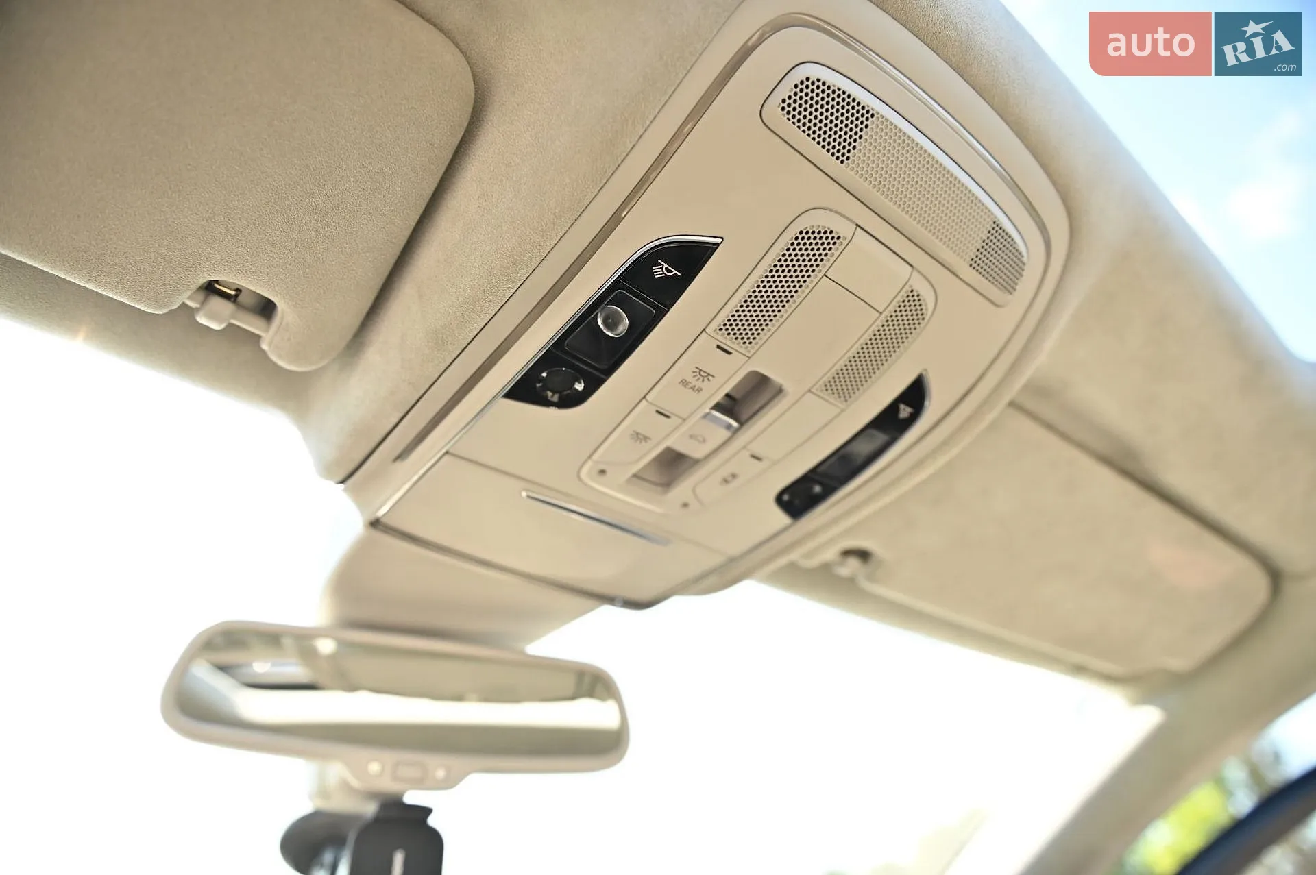 2010 Audi A8 - мініатюра 56