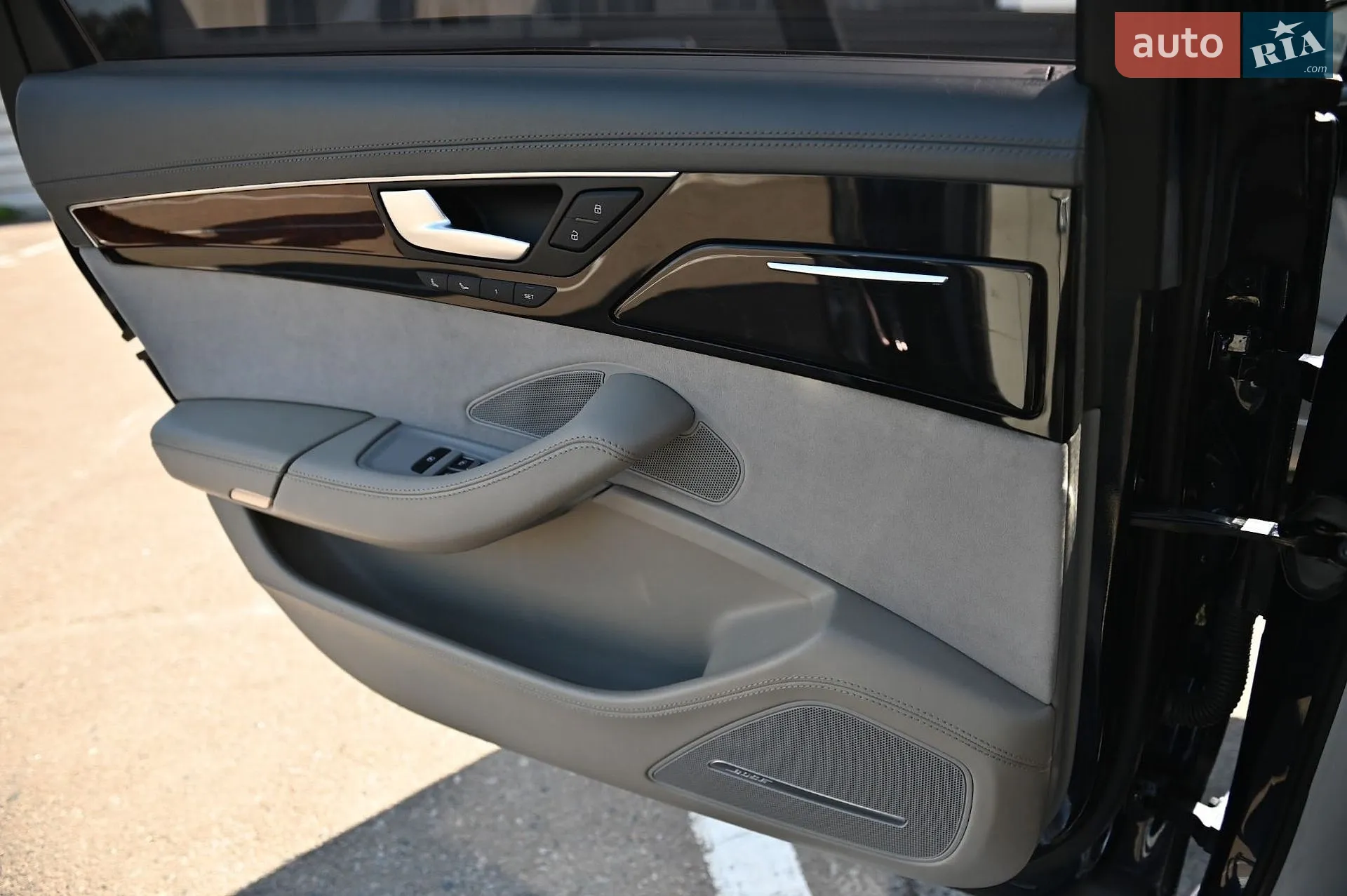 2010 Audi A8 - мініатюра 77