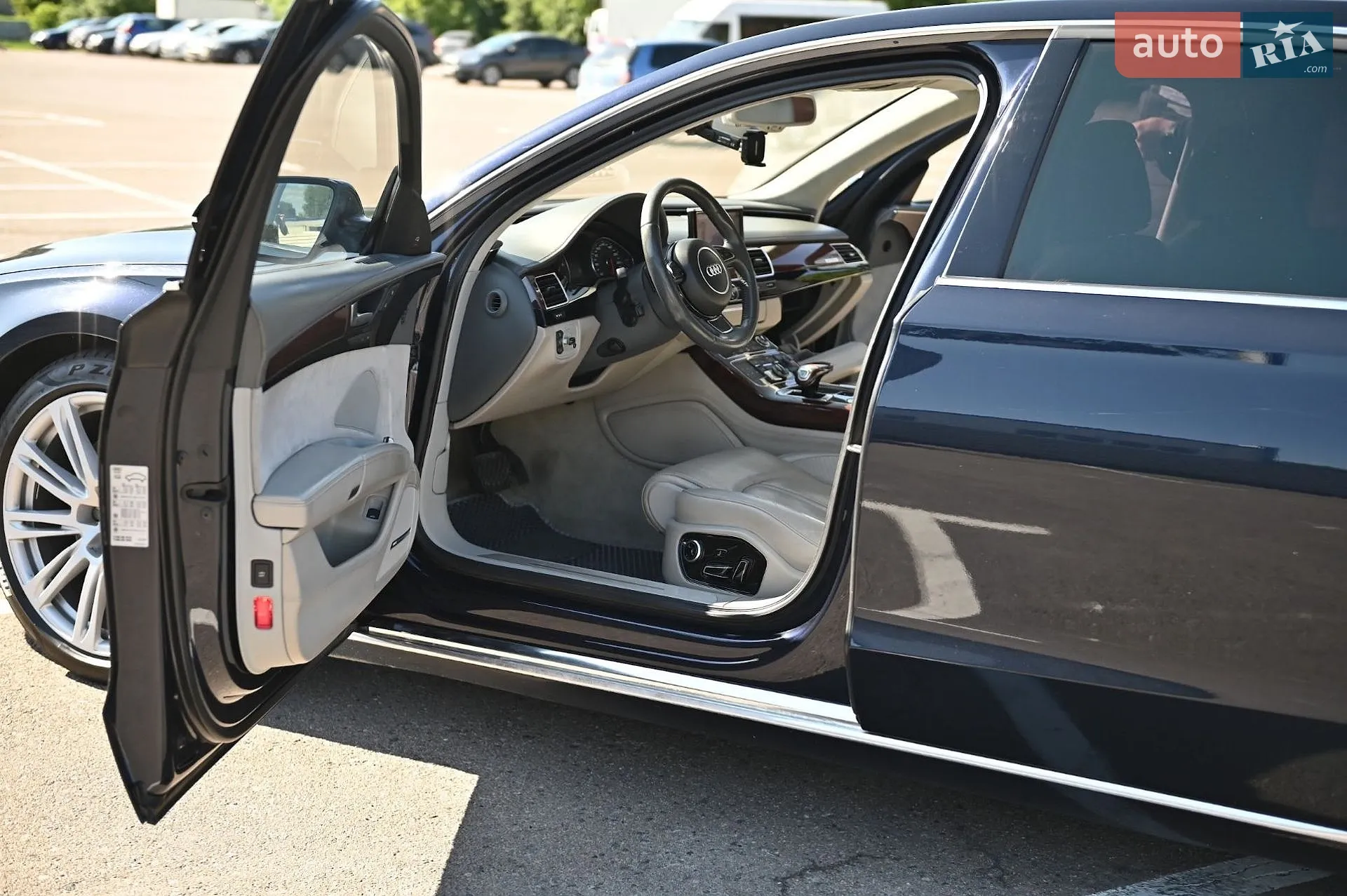 2010 Audi A8 - мініатюра 112