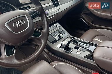 Седан Audi A8 2012 в Запорожье