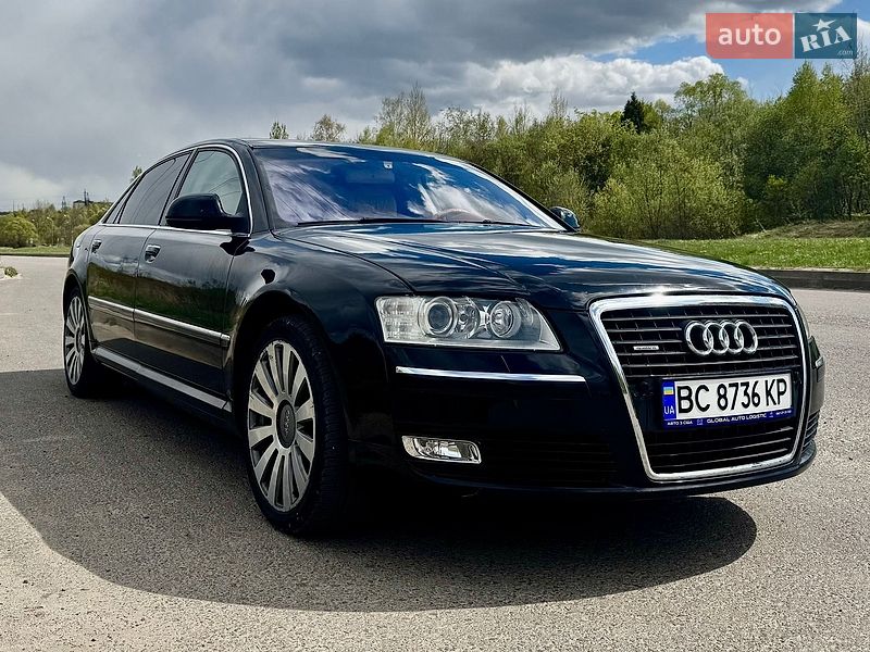 Седан Audi A8 2009 в Львове