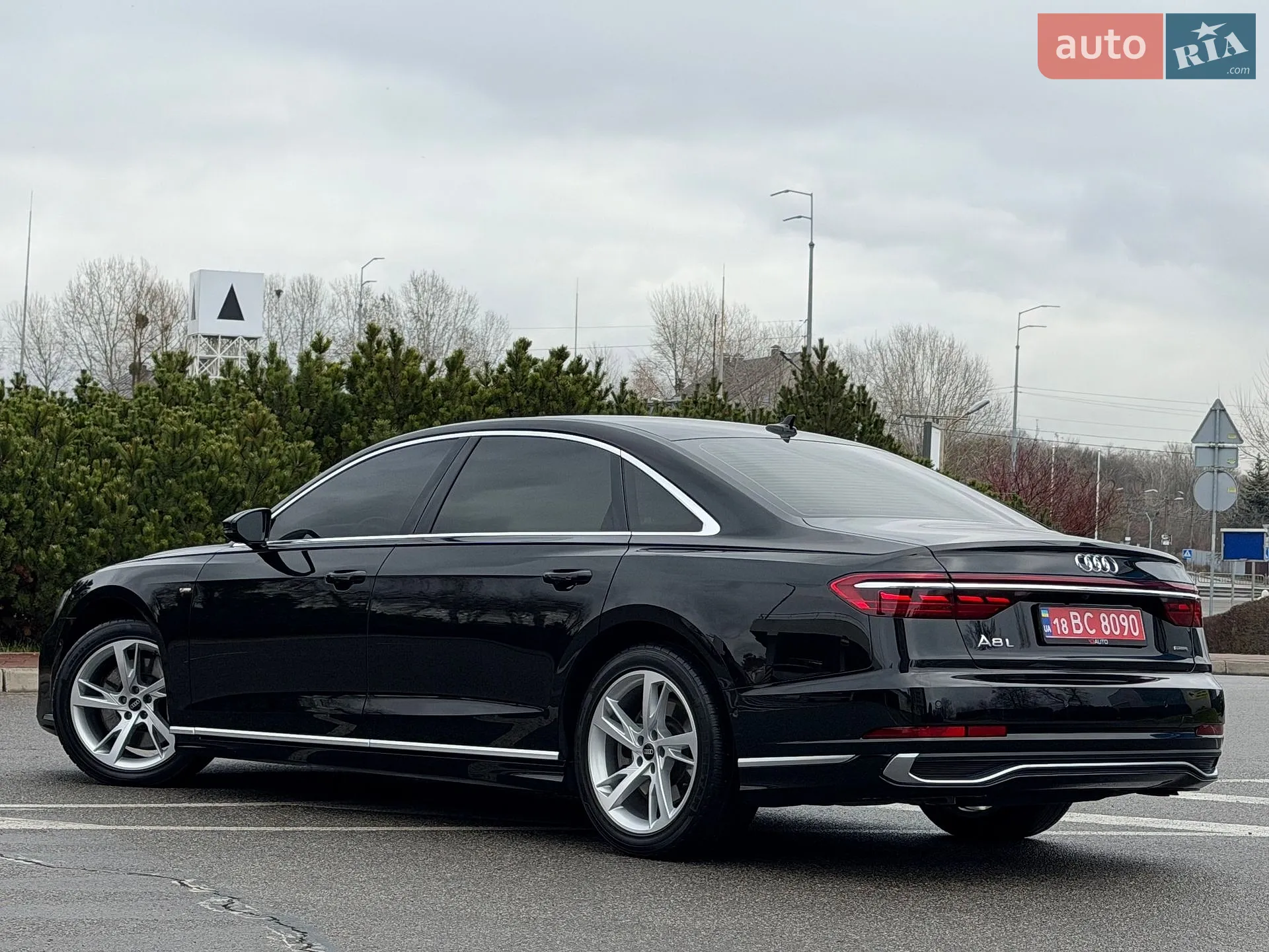 2022 Audi A8 - мініатюра 4