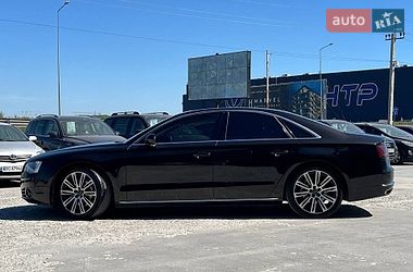 Седан Audi A8 2012 в Львові