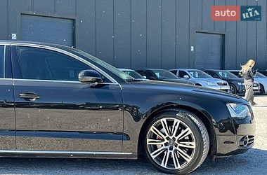 Седан Audi A8 2012 в Львові
