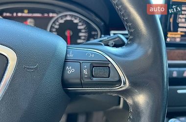 Седан Audi A8 2012 в Львові