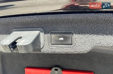 Седан Audi A8 2012 в Львові