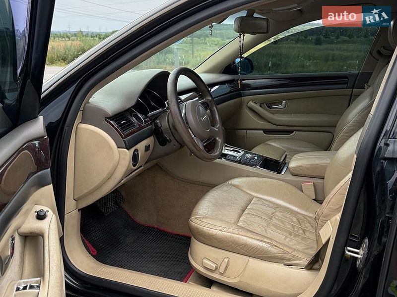 Седан Audi A8 2004 в Ирпене