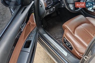 Седан Audi A8 2015 в Луцьку