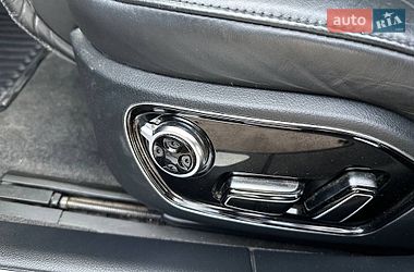 Седан Audi A8 2014 в Виннице