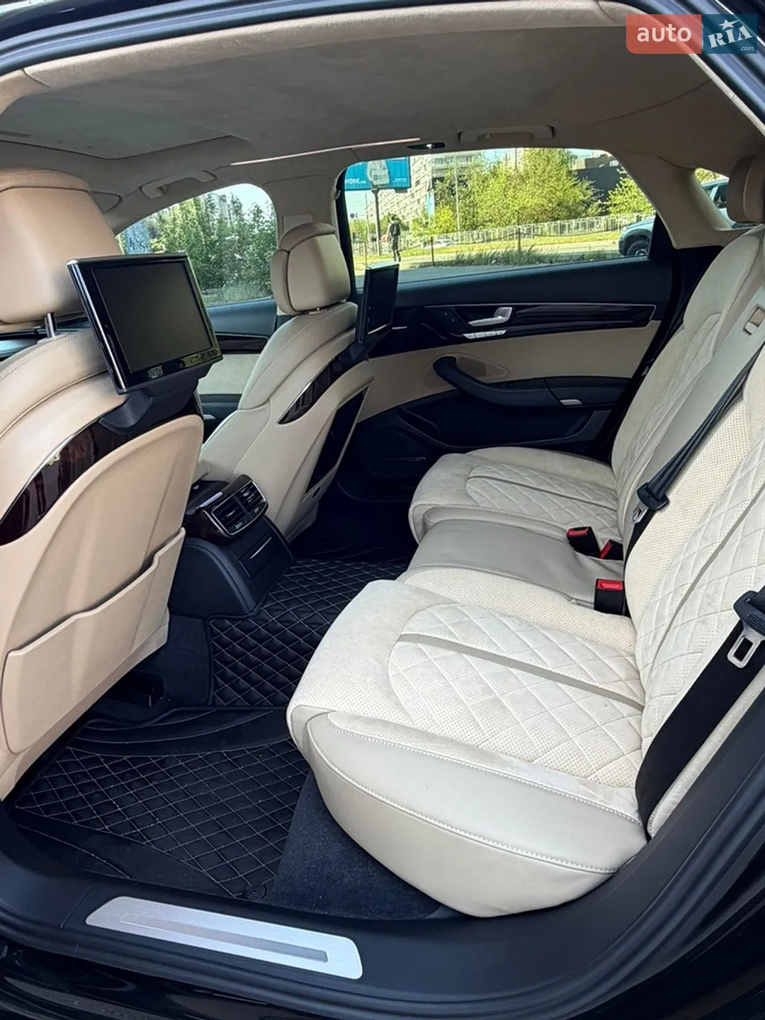2012 Audi A8 - мініатюра 12