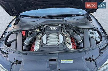 Седан Audi A8 2012 в Киеве