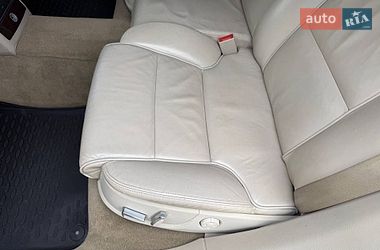Седан Audi A8 2009 в Стрию