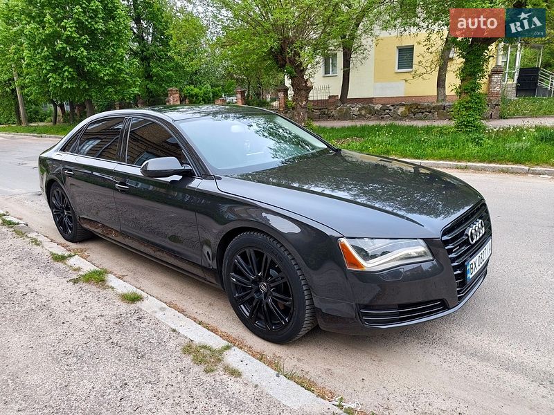 Седан Audi A8 2013 в Бердичеве