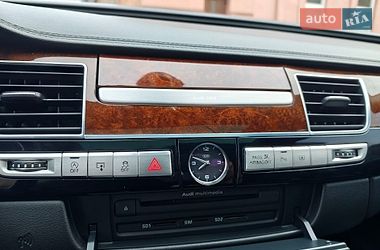 Седан Audi A8 2013 в Бердичеве