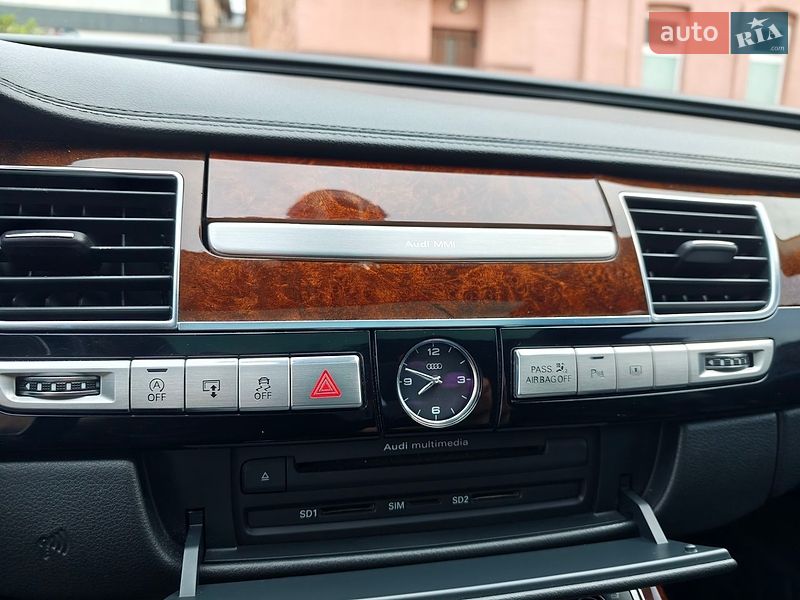 Седан Audi A8 2013 в Бердичеве