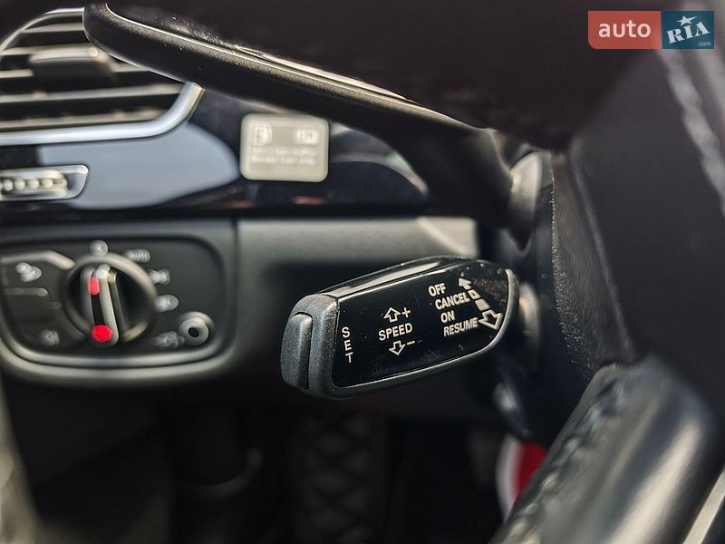 Седан Audi A8 2013 в Бердичеве