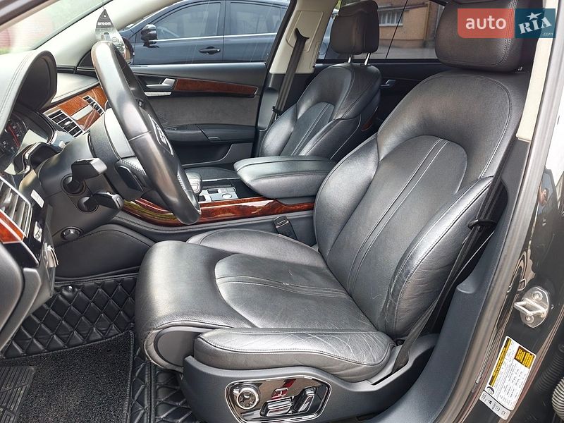 Седан Audi A8 2013 в Бердичеве