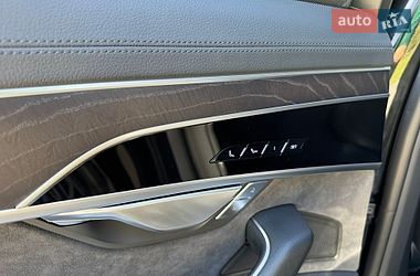 Седан Audi A8 2024 в Хмельницком